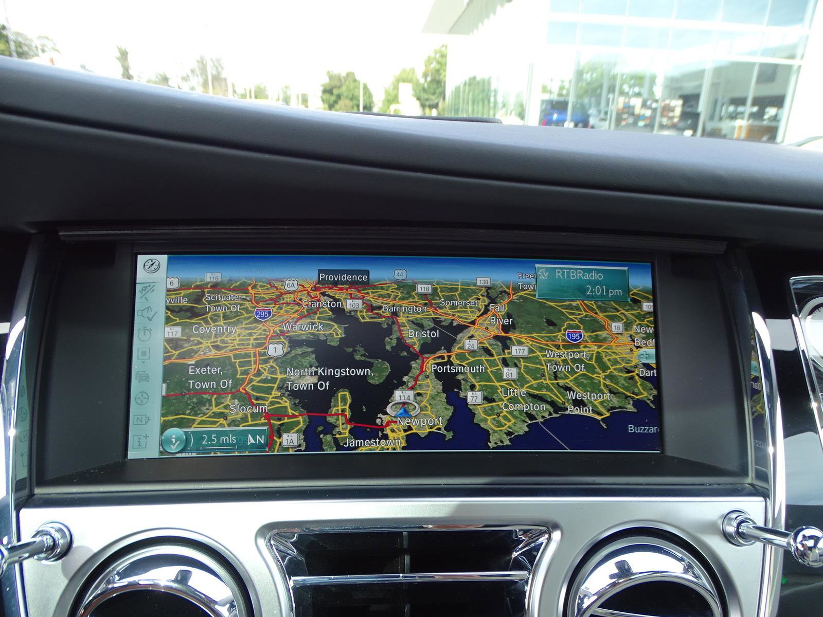 Used 2015 Rolls-Royce Wraith RWD image 22