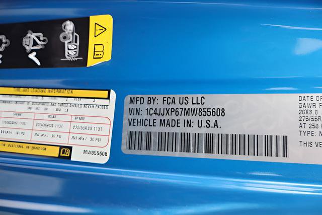 Used 2021 Jeep Wrangler Unlimited Sahara w/ Cold Weather Group image 15