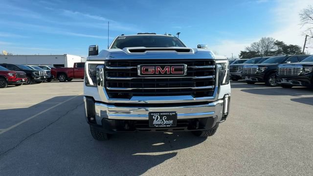 New 2026 GMC Sierra 3500 SLT w/ SLT Premium Package AWD/4WD image 3