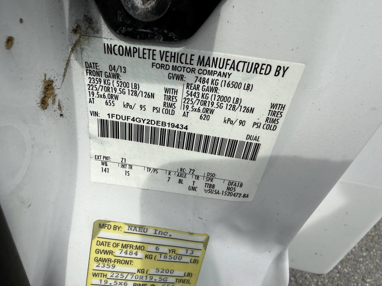 Used 2013 Ford F450 XL w/ Heavy Service Suspension Pkg image 16