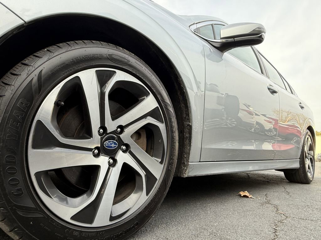 Used 2020 Subaru Legacy Limited image 10