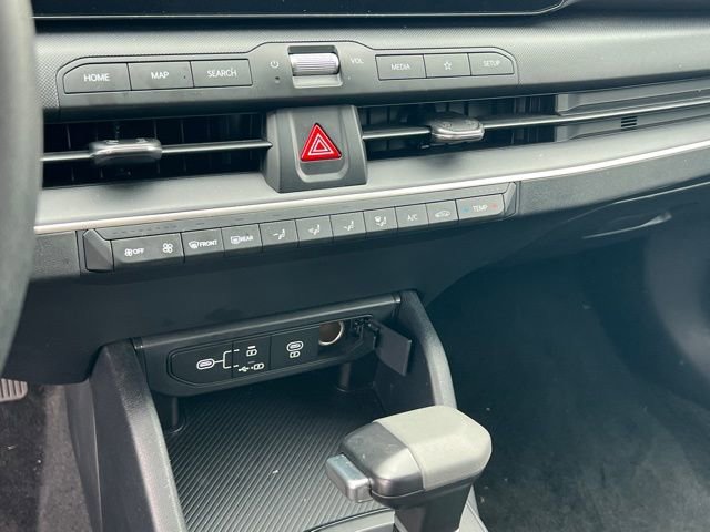 Certified 2025 Kia K4 LXS image 21