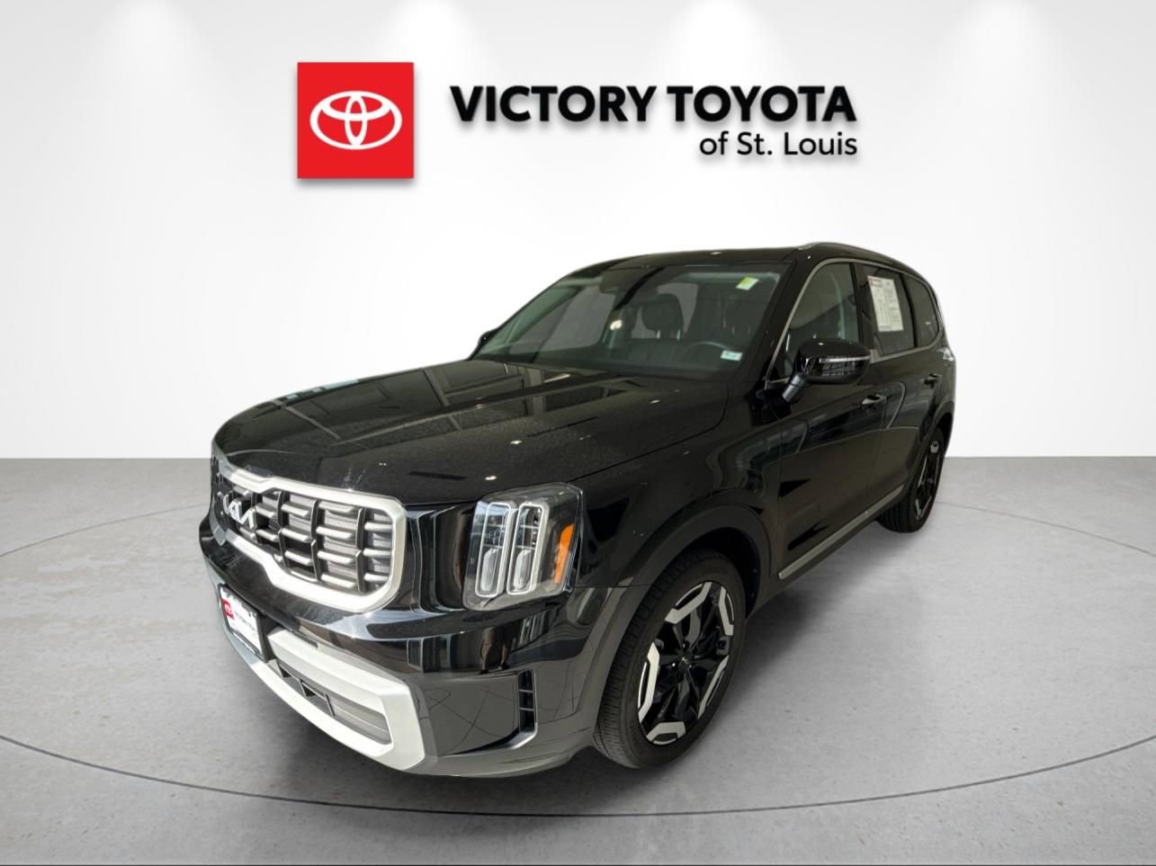 Used 2024 Kia Telluride S w/ S Sunroof Package FWD image 7