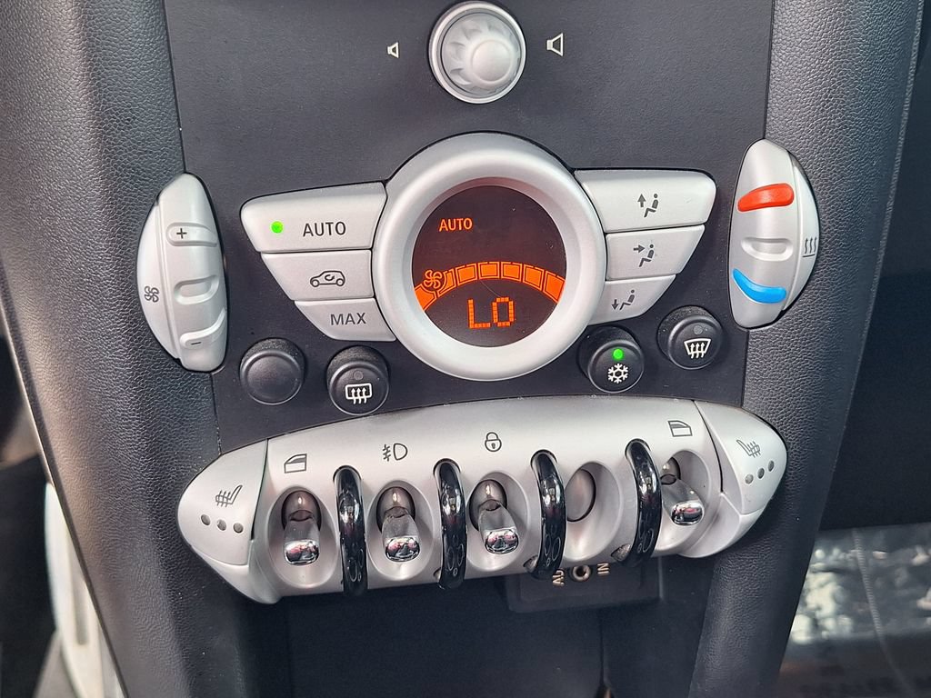 Used 2010 MINI Cooper Clubman S FWD image 17