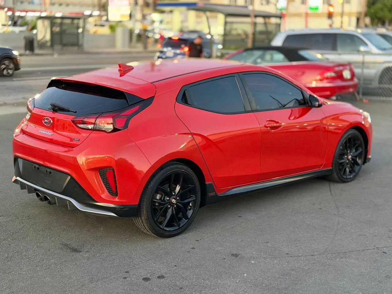 Used 2019 Hyundai Veloster Turbo R-Spec FWD image 16