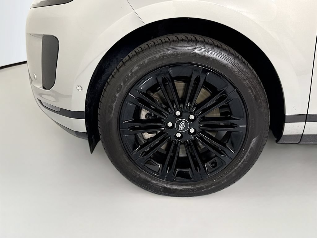 Certified 2025 Land Rover Range Rover Evoque S AWD/4WD image 30