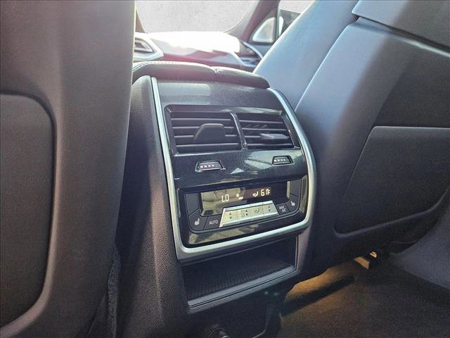 Used 2023 BMW X6 M w/ Executive Package image 18