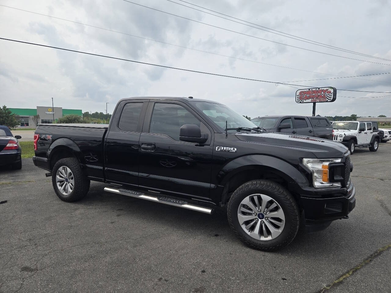 Used 2018 Ford F150 XL w/ Equipment Group 101A Mid AWD/4WD image 3