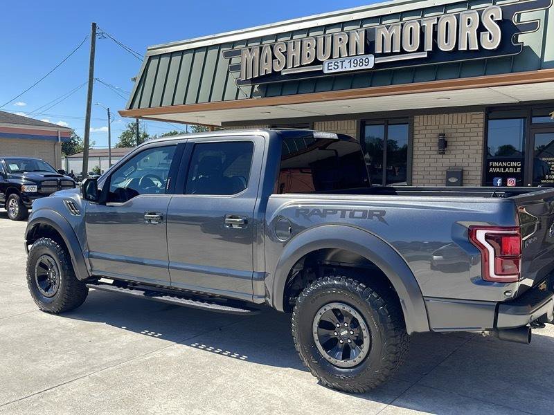 Used 2017 Ford F150 Raptor w/ Equipment Group 802A Luxury AWD/4WD image 15