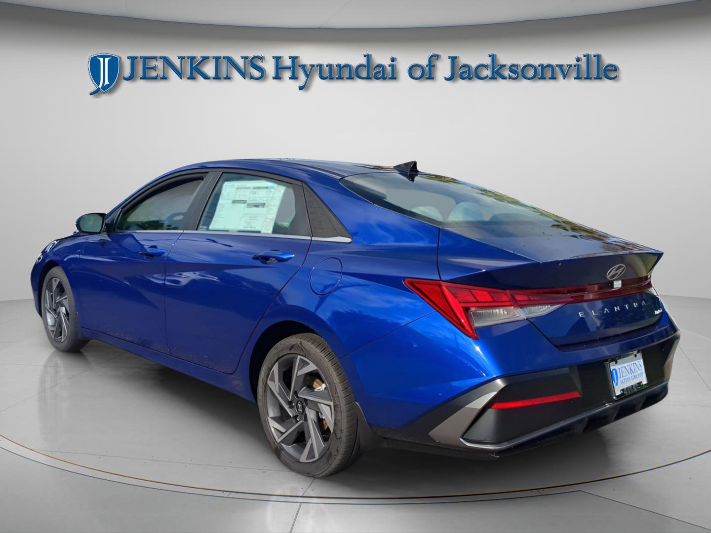 New 2025 Hyundai Elantra Limited image 3