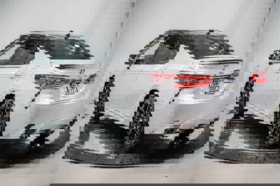 Used 2023 Toyota Camry XSE image 2