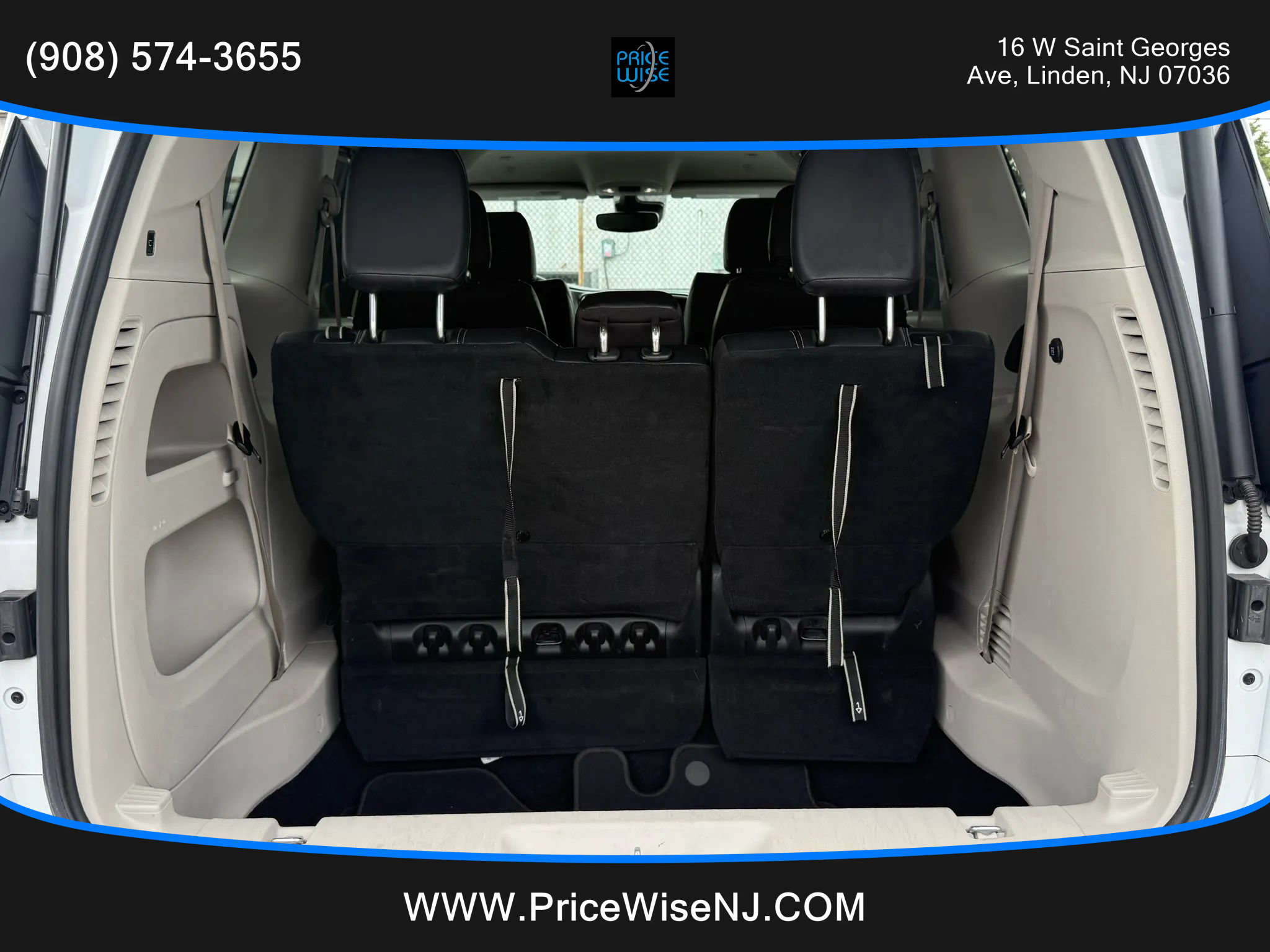 Used 2022 Chrysler Pacifica Touring-L image 30