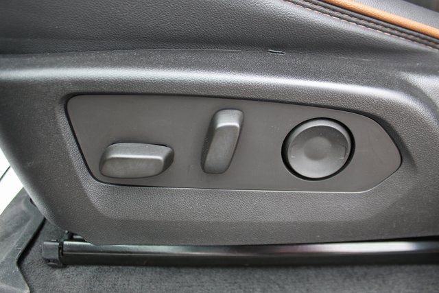 Used 2023 GMC Canyon AT4 w/ LPO, Skid Plate Package image 11