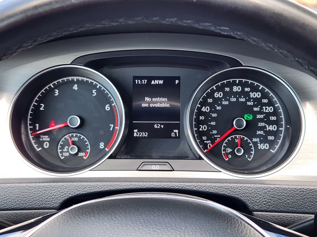 Used 2016 Volkswagen Golf S FWD image 12