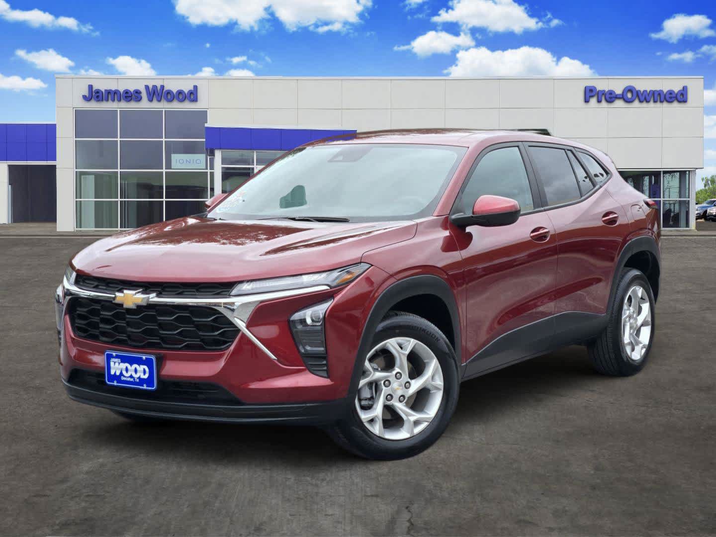 Used 2024 Chevrolet Trax LS w/ LS Convenience Package