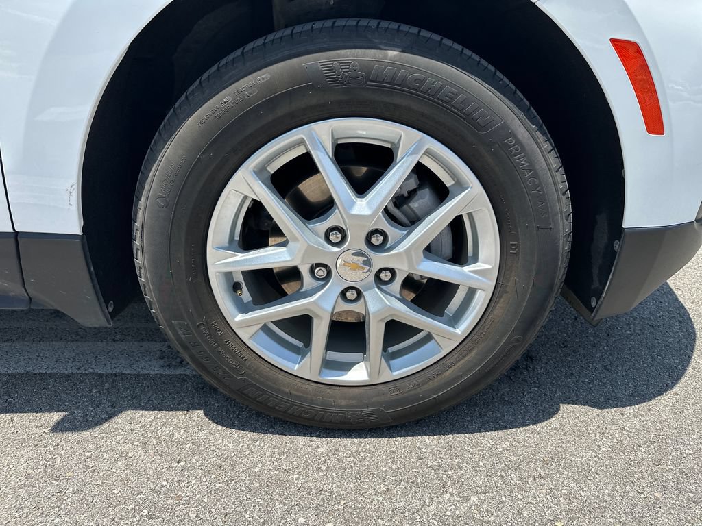 Used 2024 Chevrolet Equinox LS w/ LS Convenience Package FWD image 16