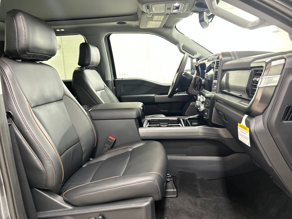 New 2026 Ford F350 Lariat w/ Lariat Ultimate Package AWD/4WD image 16