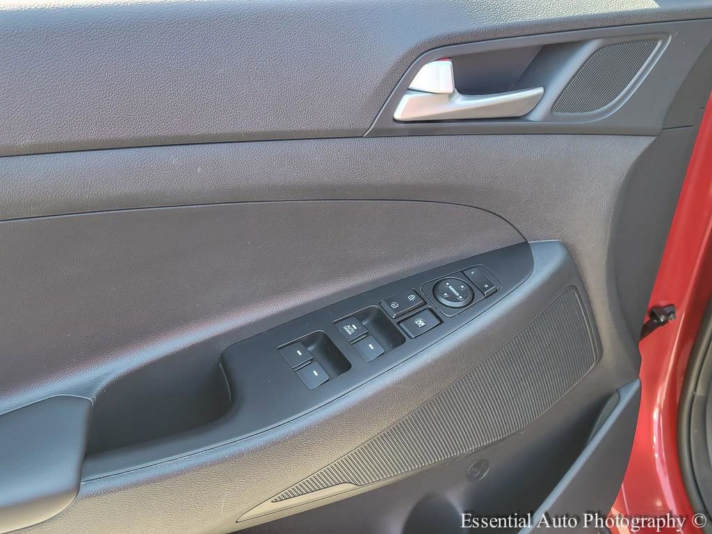 Used 2021 Hyundai Tucson SE image 14