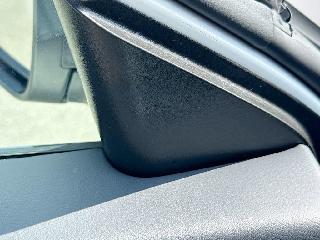 Used 2025 Nissan Altima 2.5 SV image 22