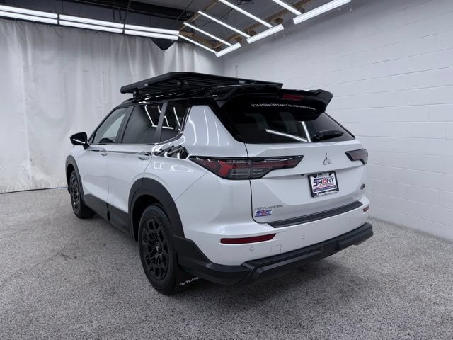 New 2026 Mitsubishi Outlander AWD image 4