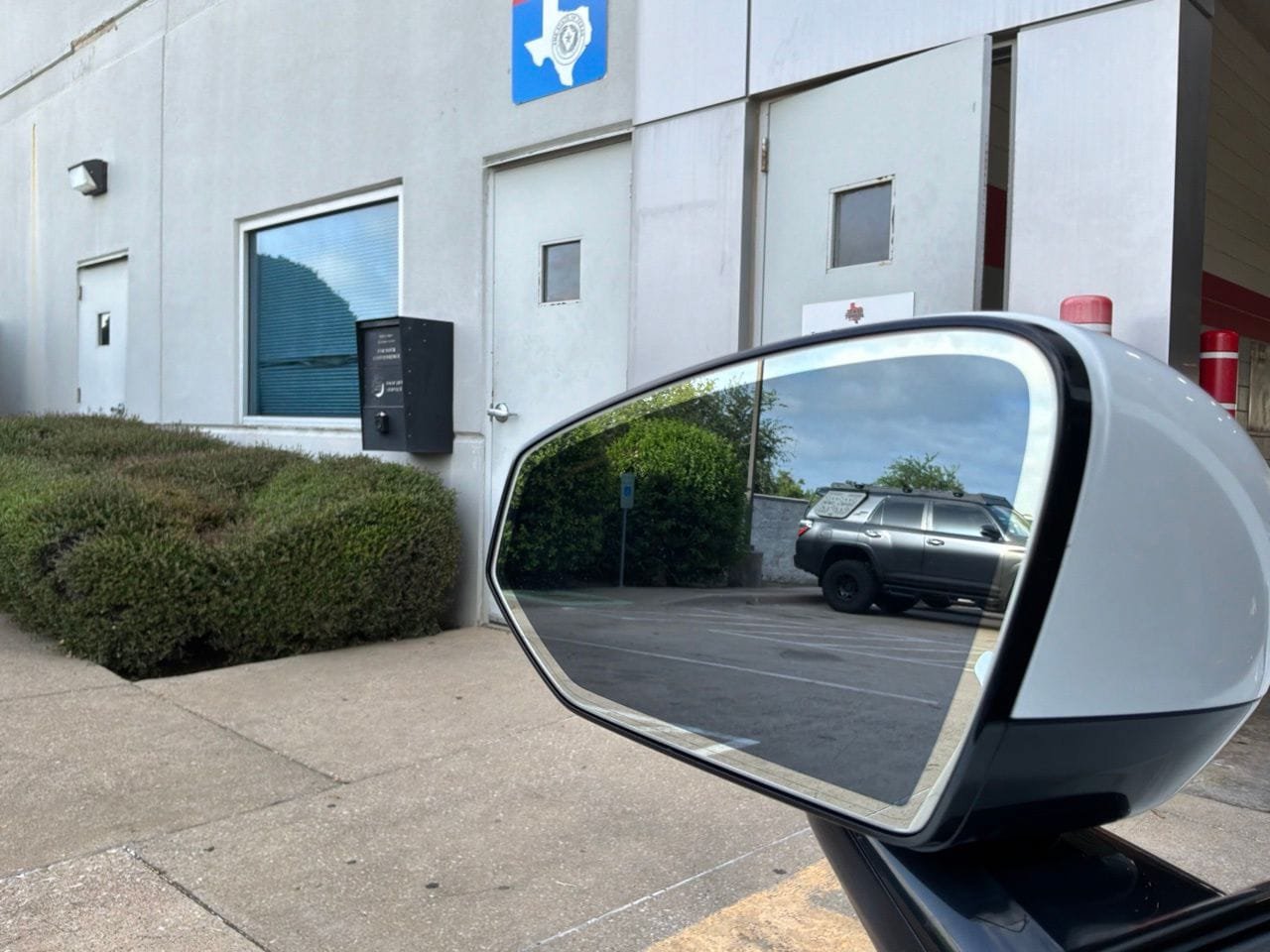 Used 2021 Polestar Polestar 1 AWD/4WD image 21