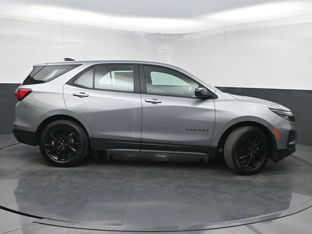Used 2024 Chevrolet Equinox LS w/ Sport Edition image 2