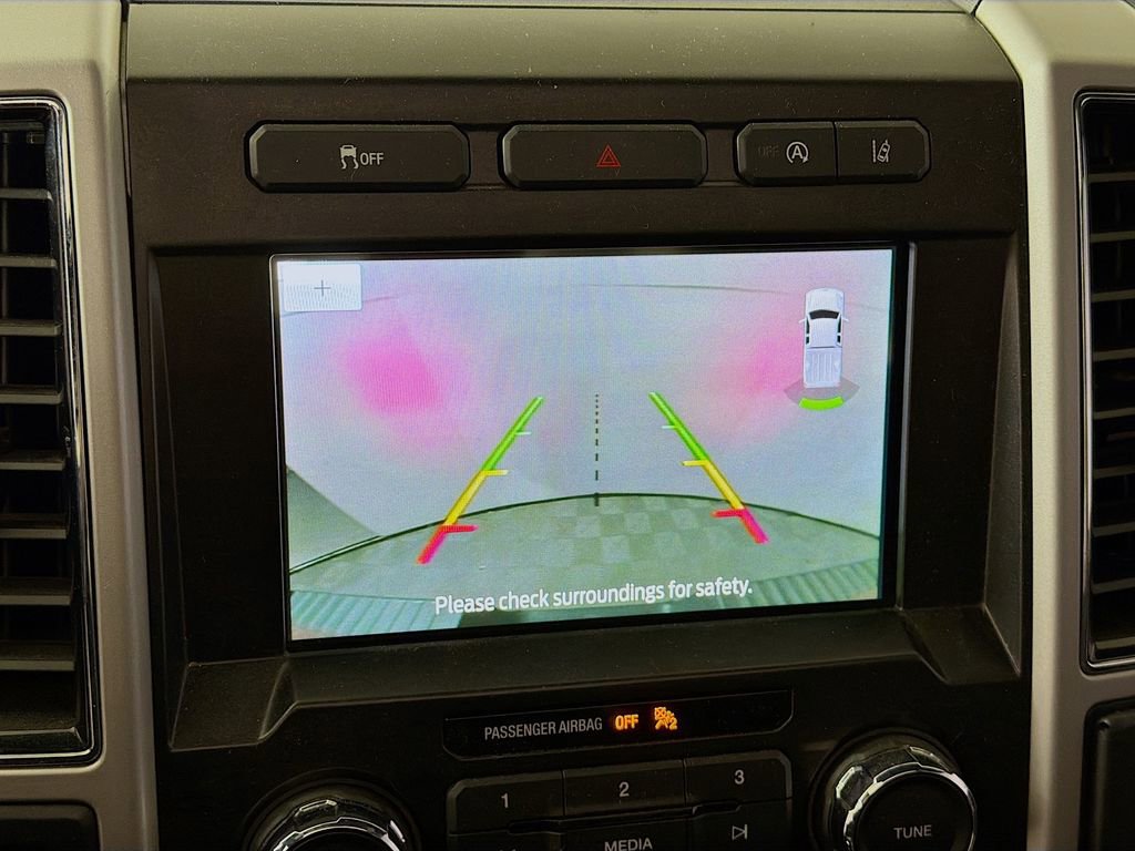 Used 2020 Ford F150 Lariat image 19