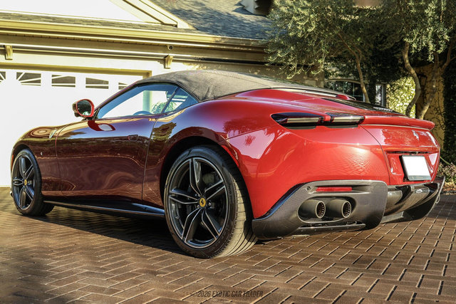 Used 2025 Ferrari Roma Spider RWD image 16