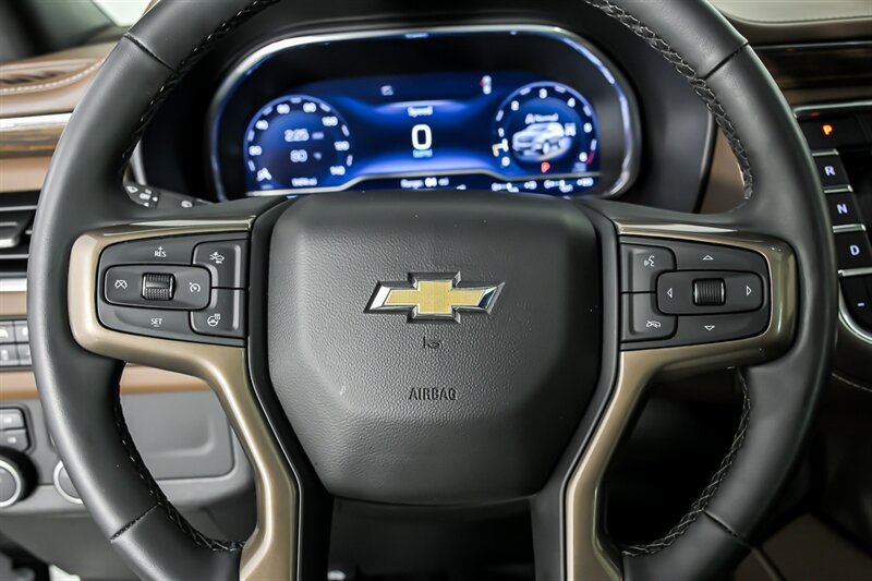 Used 2023 Chevrolet Tahoe High Country AWD/4WD image 25