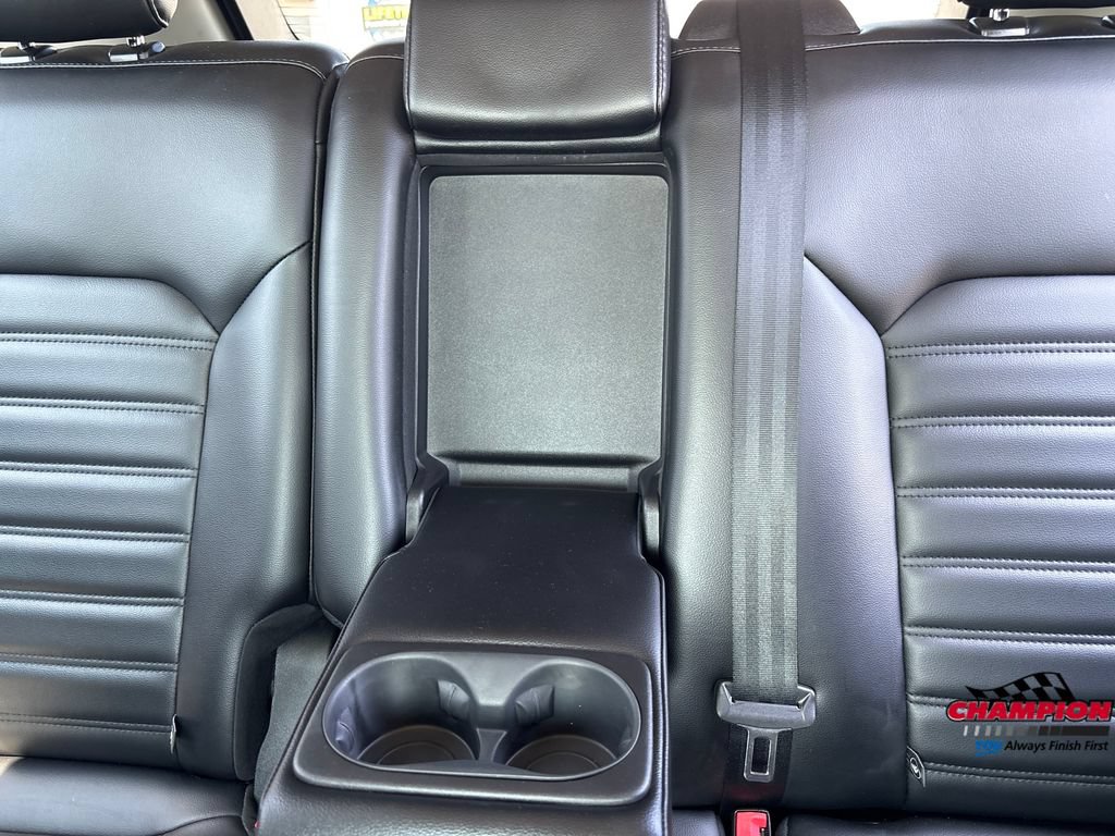 Used 2019 Ford Edge SEL w/ Equipment Group 201A AWD/4WD image 25