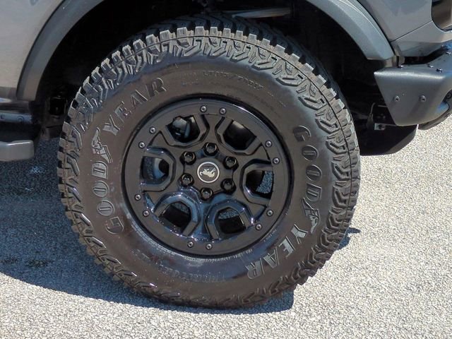 Certified 2024 Ford Bronco Wildtrak image 11