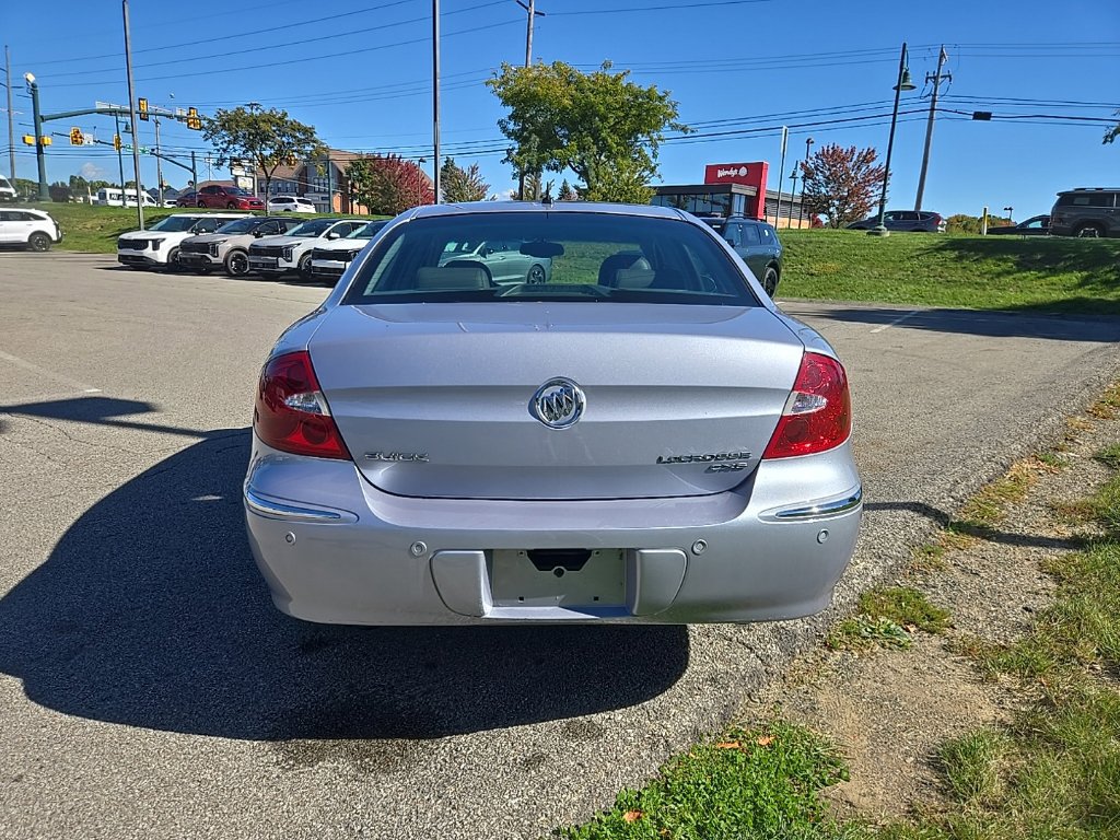 Used 2006 Buick LaCrosse CXS w/ Driver Confidence Package FWD image 4