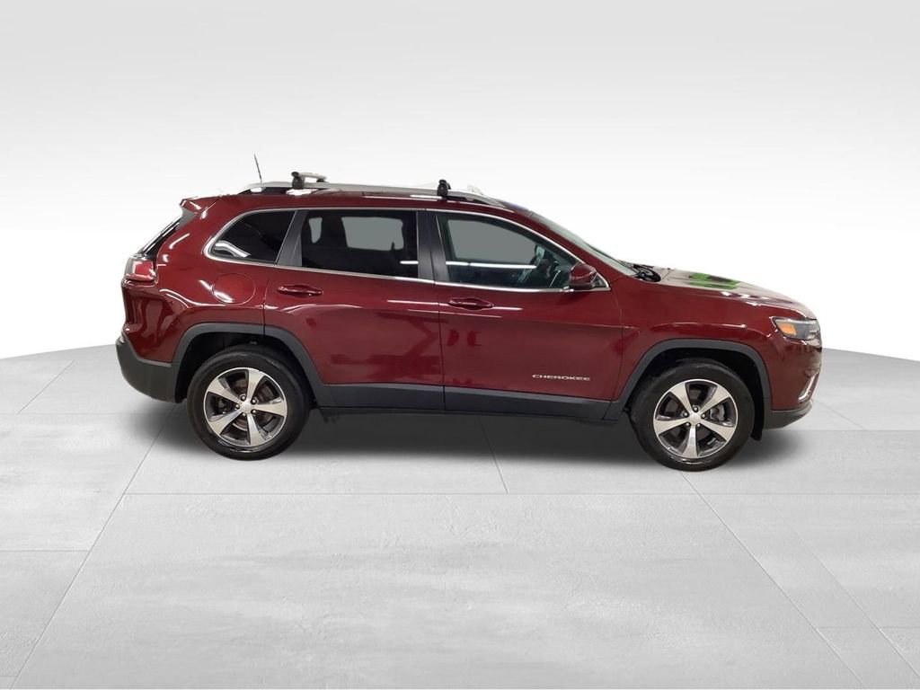 Used 2019 Jeep Cherokee Limited AWD/4WD image 25