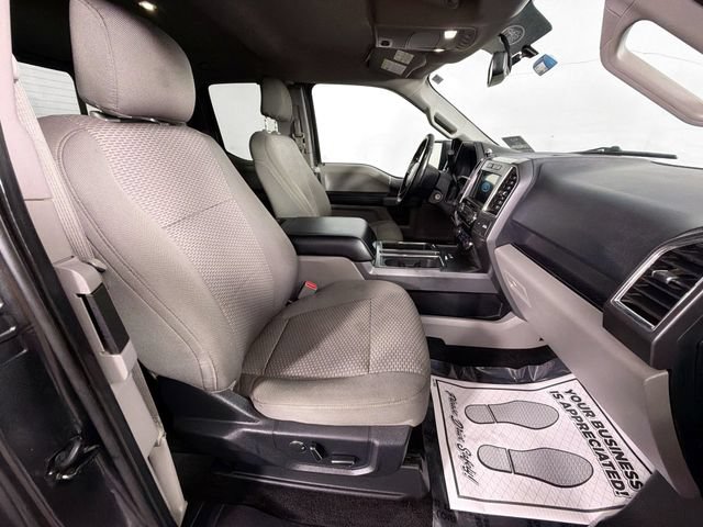 Used 2016 Ford F150 XLT w/ Equipment Group 302A Luxury AWD/4WD image 27