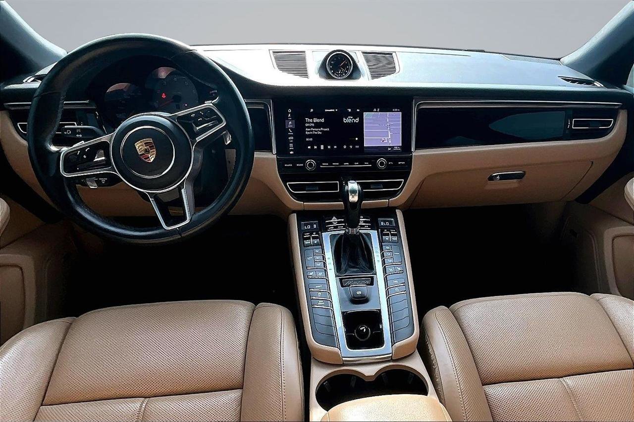 Used 2021 Porsche Macan S AWD/4WD image 7
