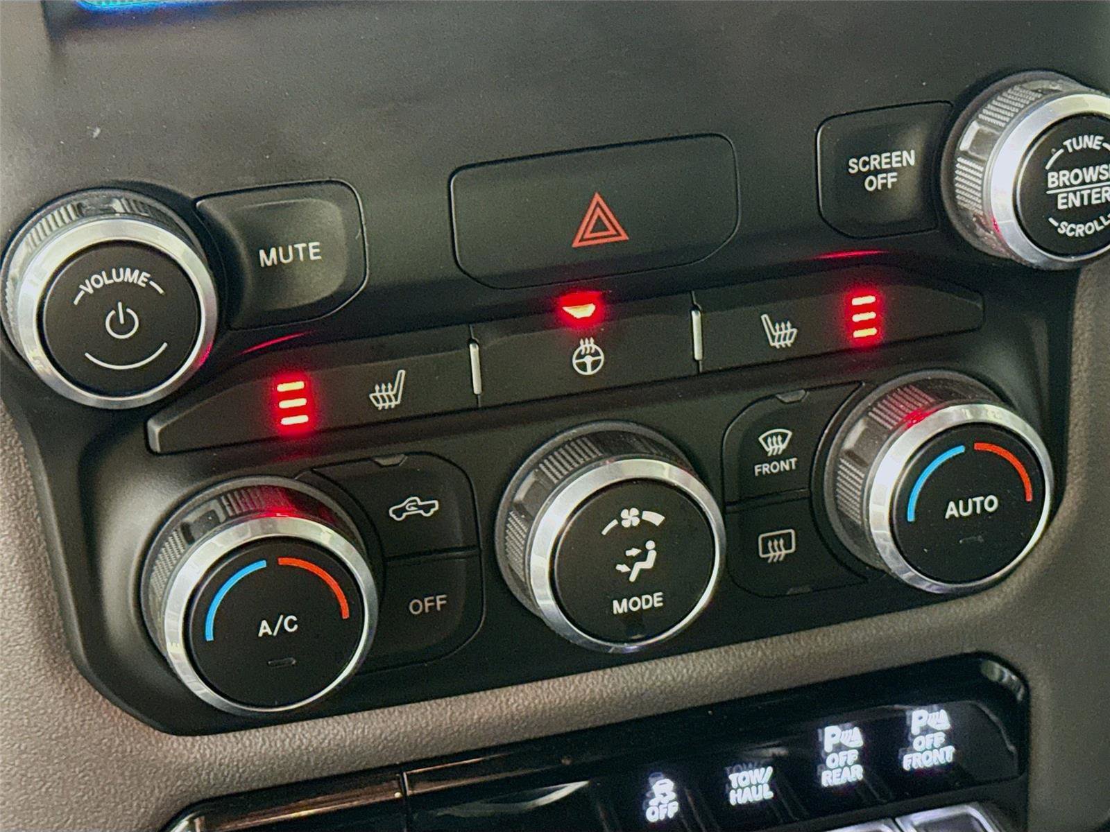 Used 2022 RAM 1500 Big Horn image 16