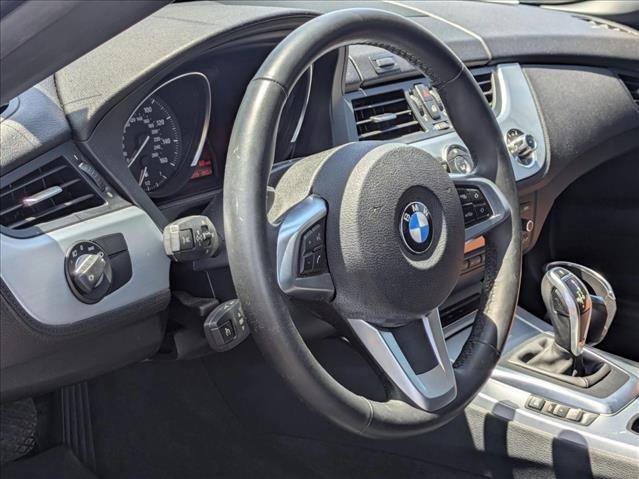 Used 2013 BMW Z4 sDrive28i RWD image 3