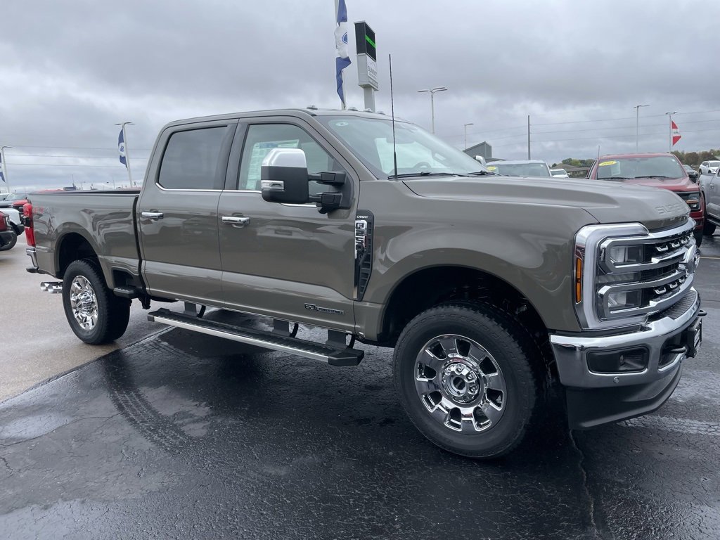 New 2026 Ford F250 Lariat image 2