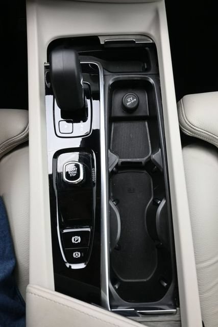 Used 2023 Volvo S60 B5 Ultimate w/ Climate Package FWD image 12