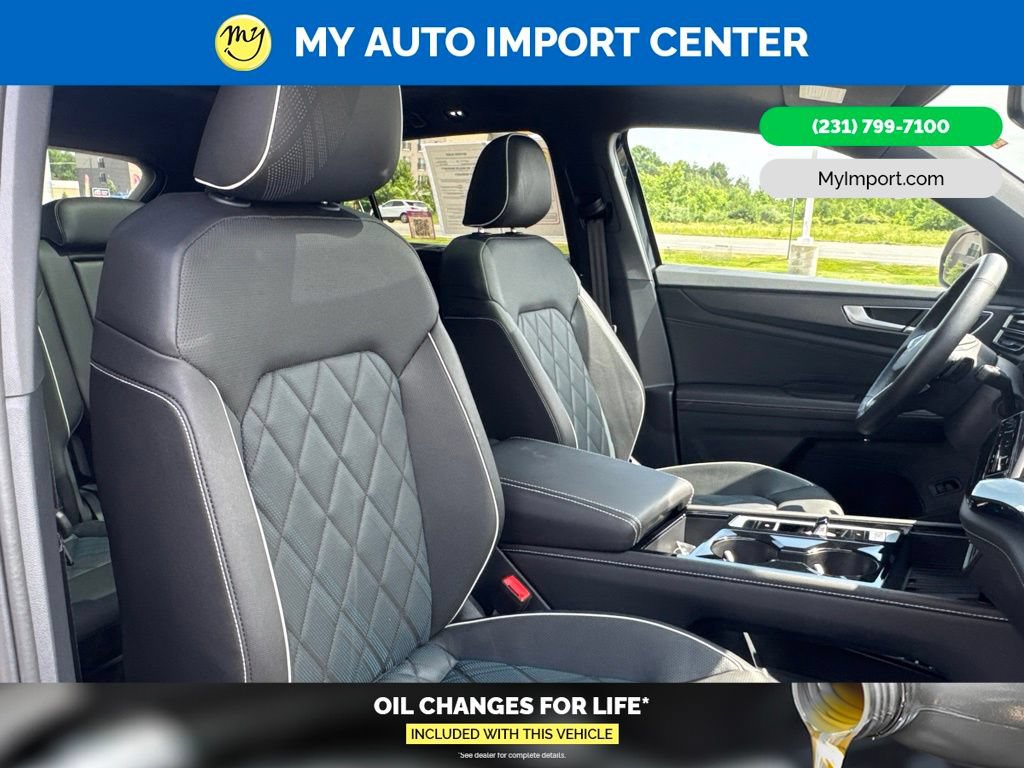 Used 2025 Volkswagen Atlas Cross Sport SEL Premium R-Line AWD/4WD image 30