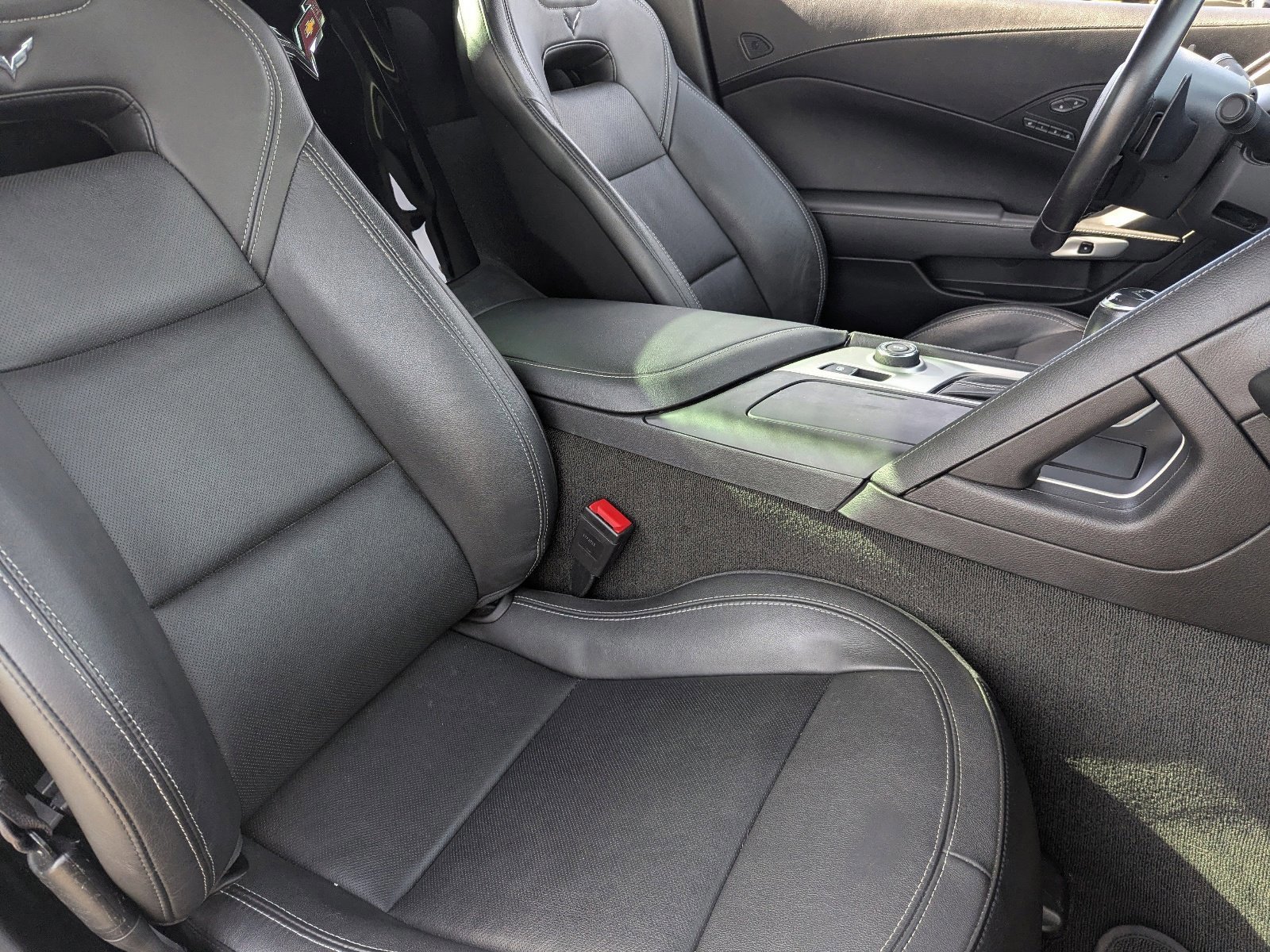 Used 2017 Chevrolet Corvette Stingray Convertible image 11