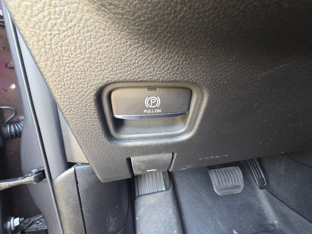 Used 2024 Jeep Grand Cherokee Altitude AWD/4WD image 26