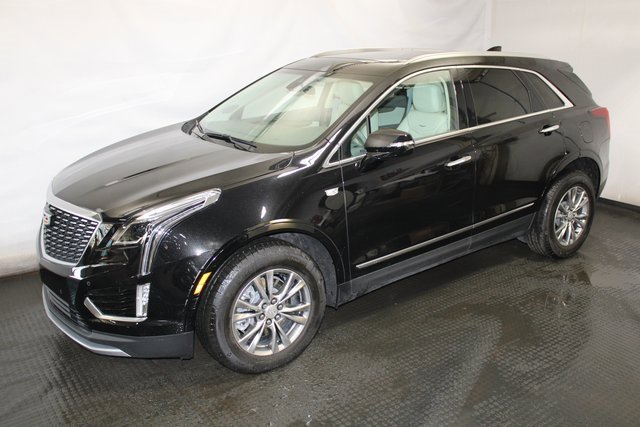 Certified 2022 Cadillac XT5 Premium Luxury image 2