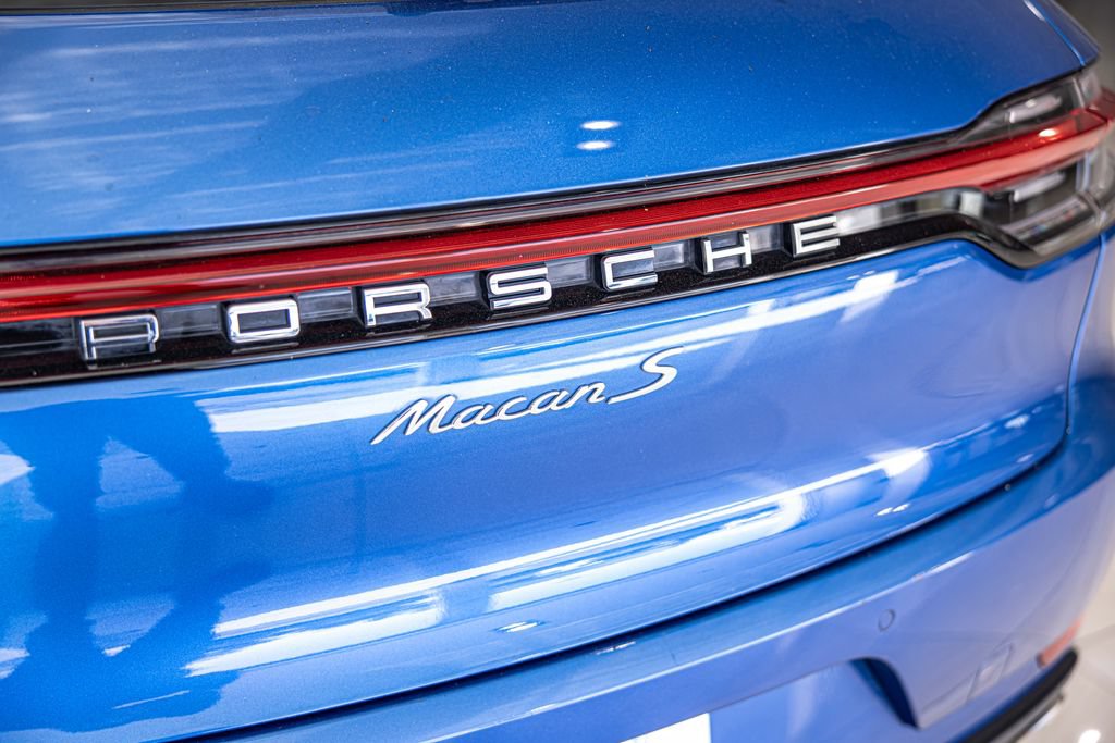 Used 2021 Porsche Macan S AWD/4WD image 15