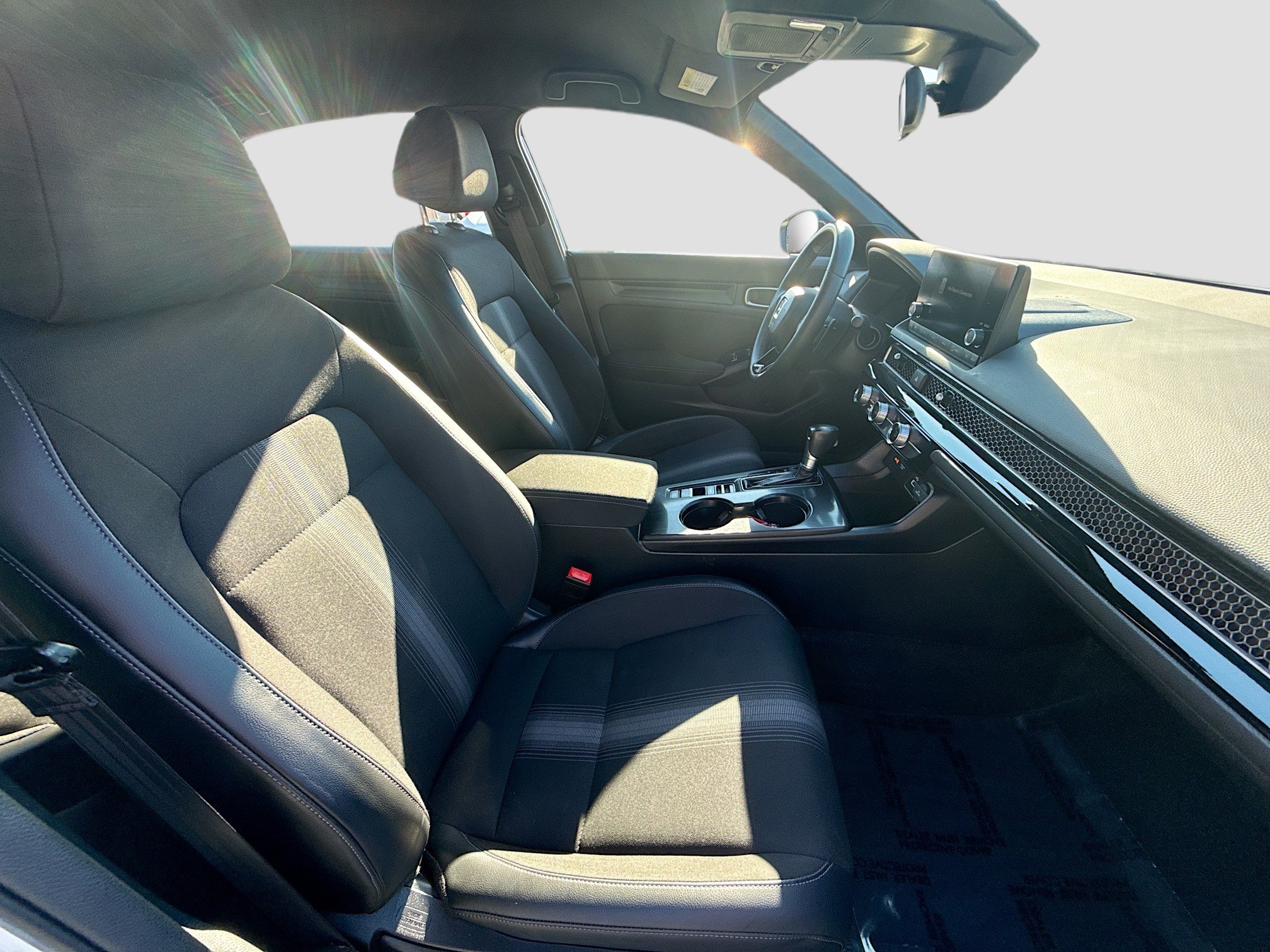 Used 2023 Honda Civic Sport image 28