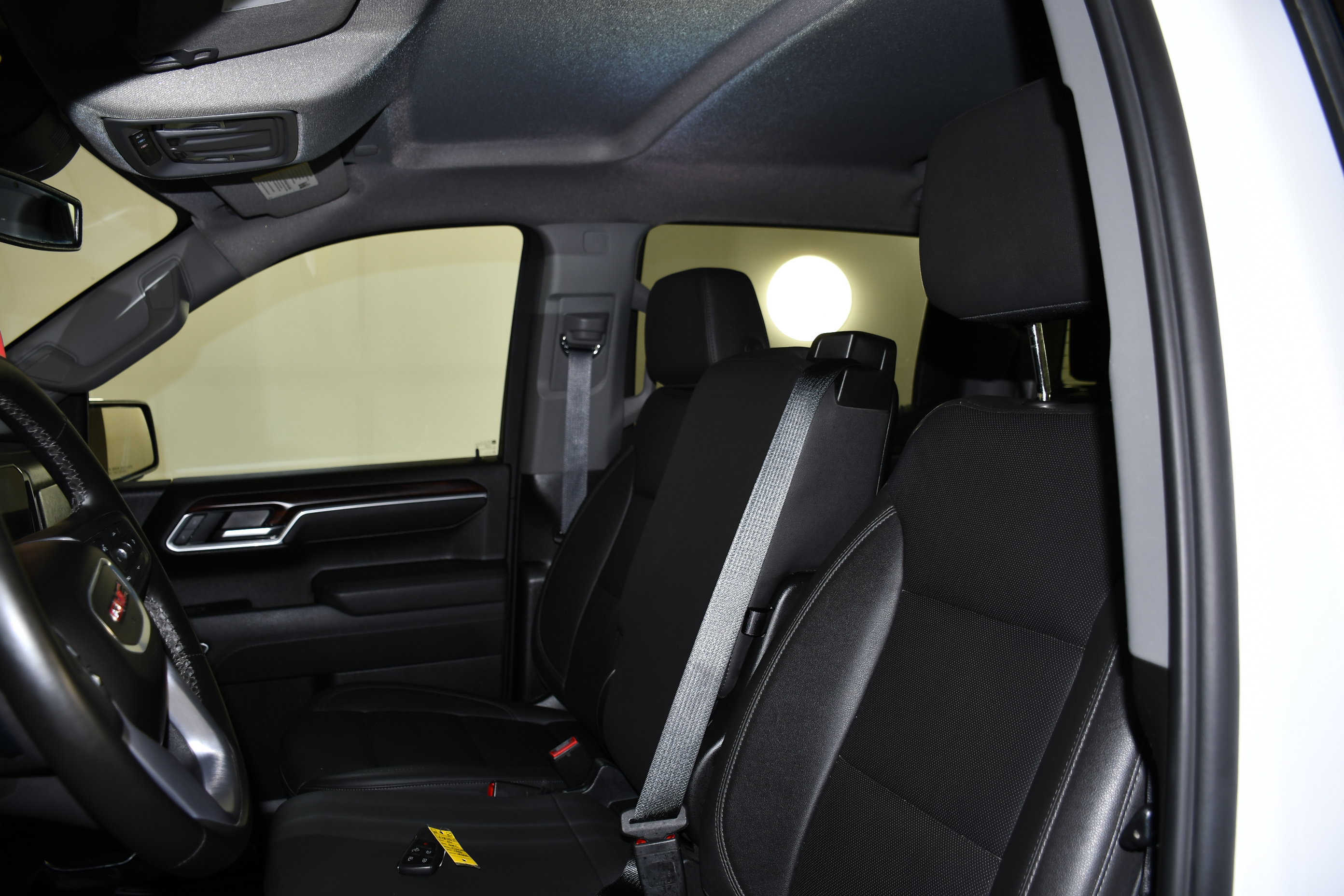 Used 2026 GMC Sierra 1500 SLT AWD/4WD image 27