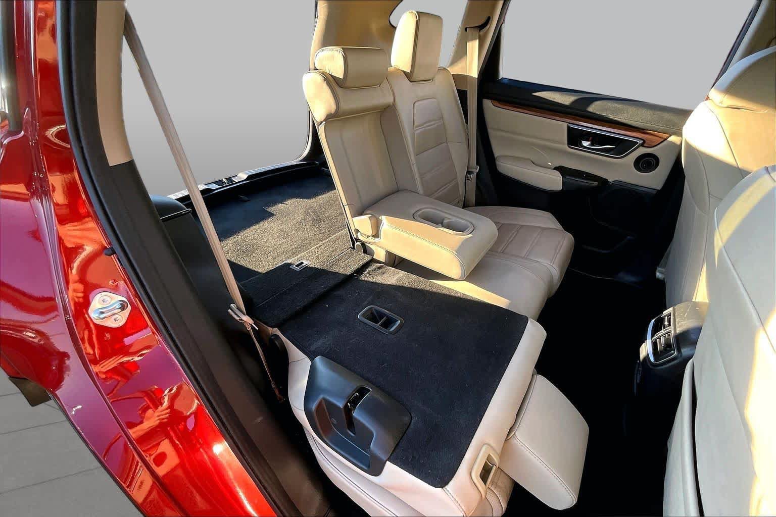Used 2017 Honda CR-V Touring image 21