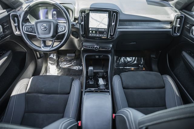 Used 2023 Volvo C40 P8 Recharge Ultimate AWD/4WD image 22