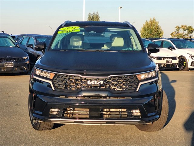 Used 2024 Kia Sorento EX image 2