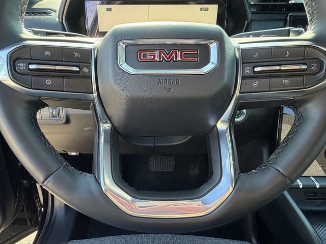 Certified 2025 GMC Terrain Elevation w/ Black Edition AWD/4WD image 23